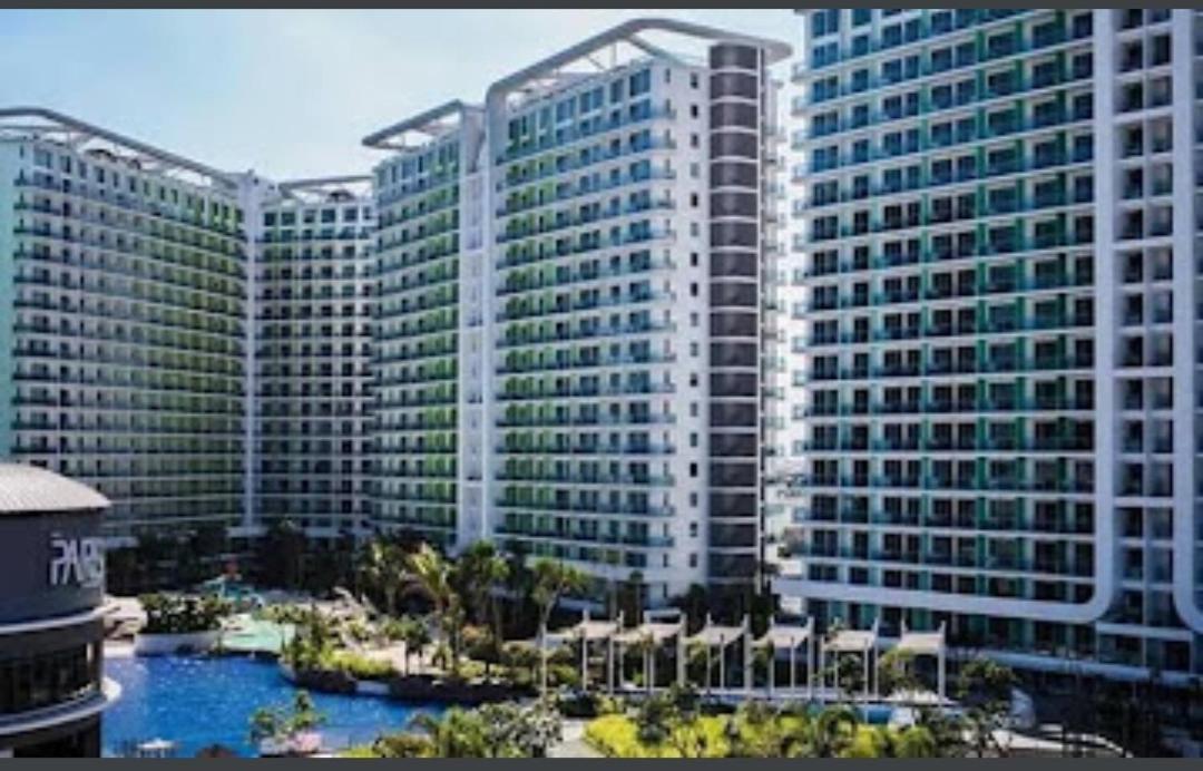 Azure Urban Resort Residences Manila Dış mekan fotoğraf