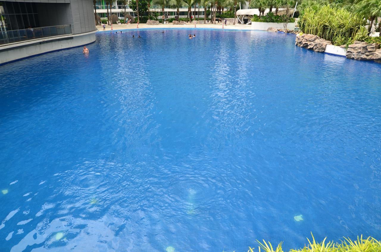 Azure Urban Resort Residences Manila Dış mekan fotoğraf
