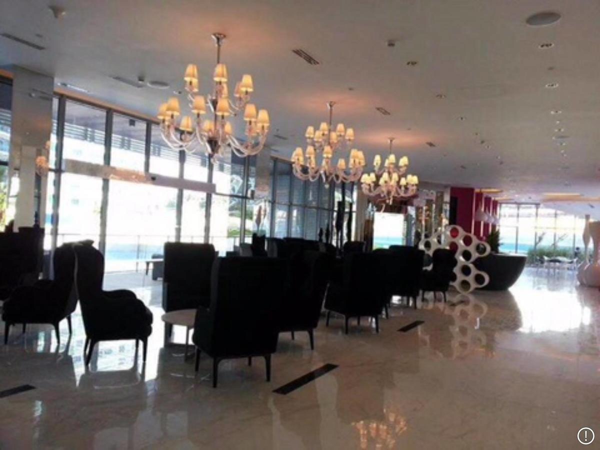 Azure Urban Resort Residences Manila Dış mekan fotoğraf
