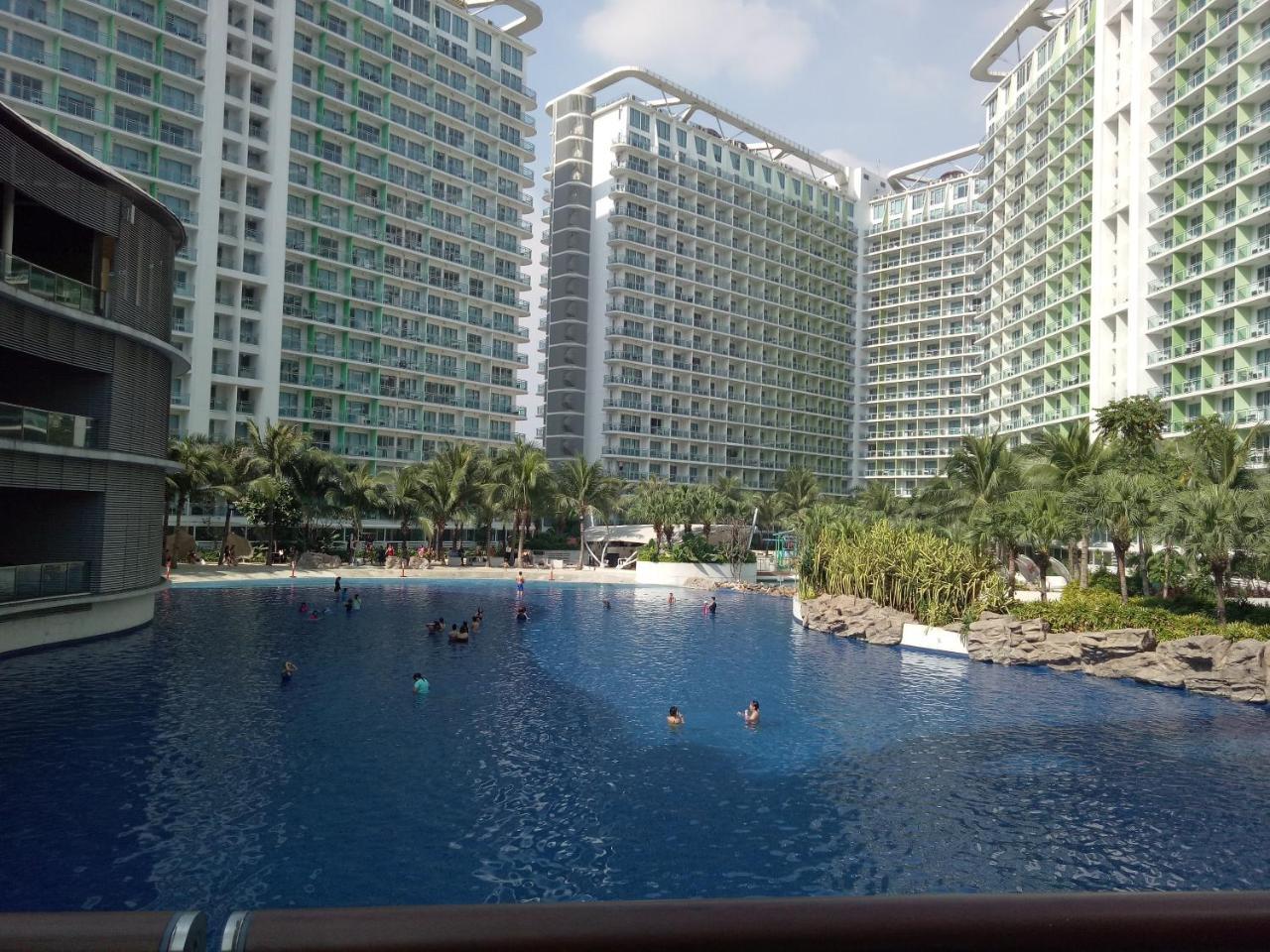 Azure Urban Resort Residences Manila Dış mekan fotoğraf